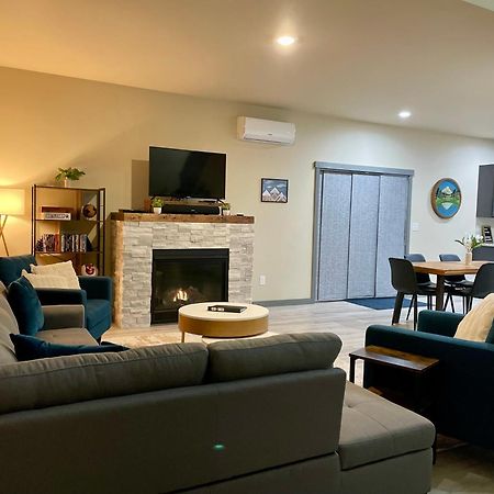 New Modern Cabin! 5Mi To Mt Rainier National Park! Hot Tub & Wifi Ashford Esterno foto