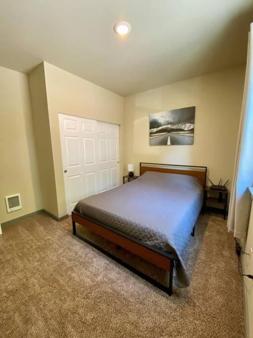 New Modern Cabin! 5Mi To Mt Rainier National Park! Hot Tub & Wifi Ashford Esterno foto