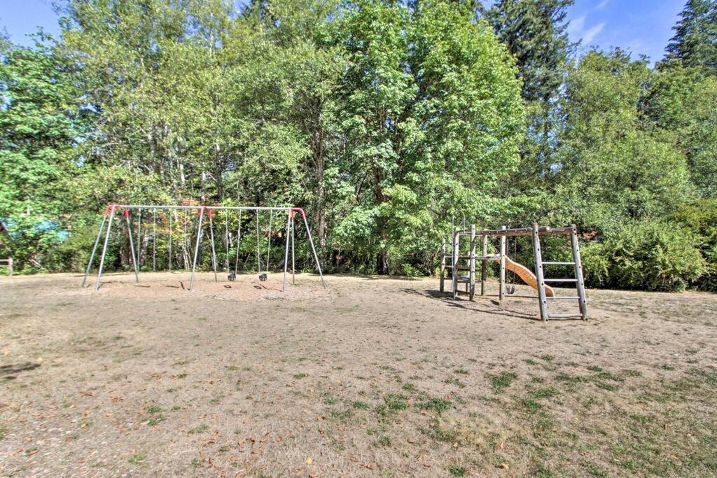 New Modern Cabin! 5Mi To Mt Rainier National Park! Hot Tub & Wifi Ashford Esterno foto